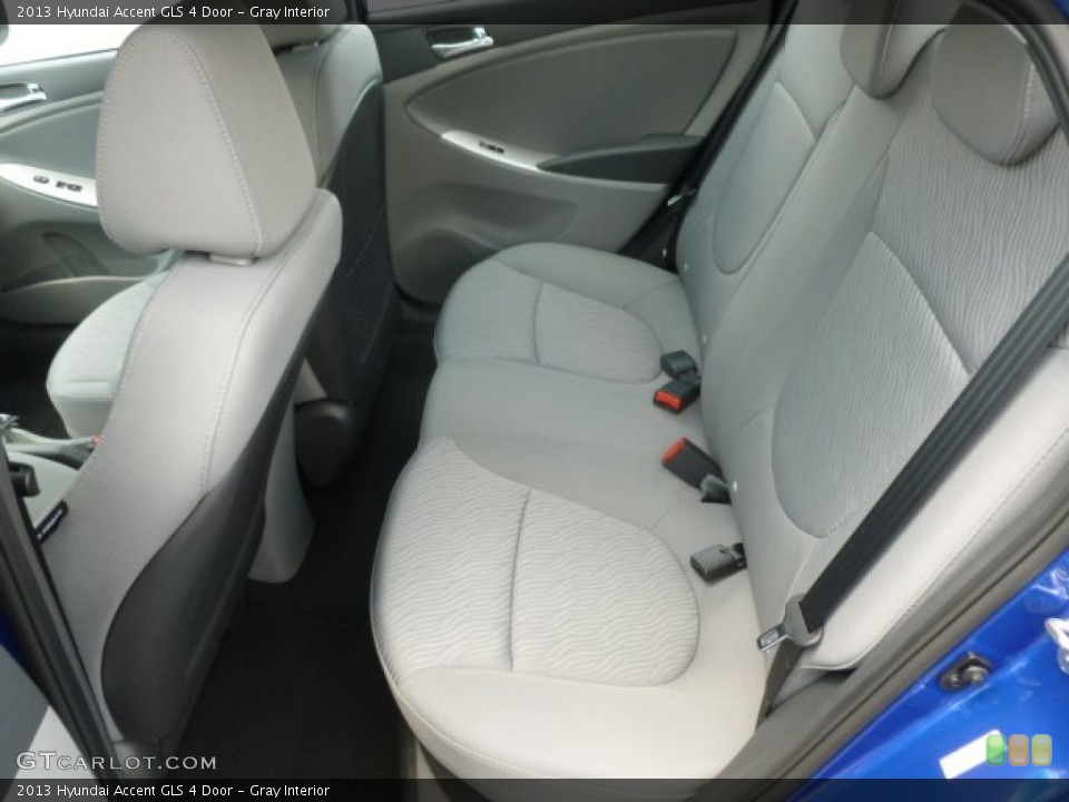 Gray Interior Photo for the 2013 Hyundai Accent GLS 4 Door #68073149