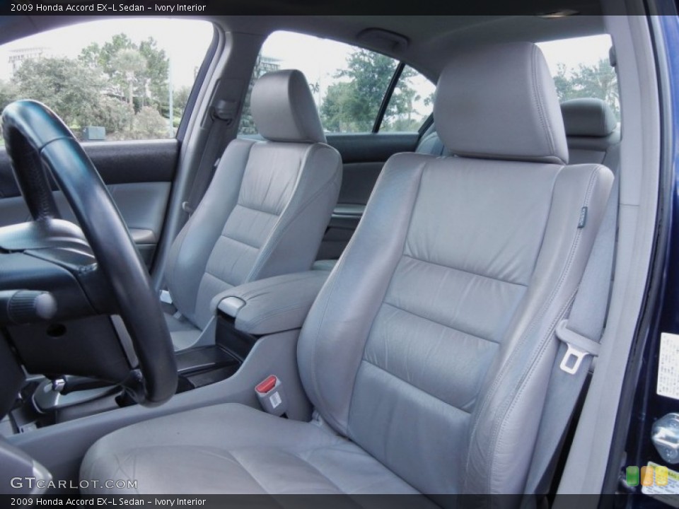 Ivory Interior Photo for the 2009 Honda Accord EX-L Sedan #68074457