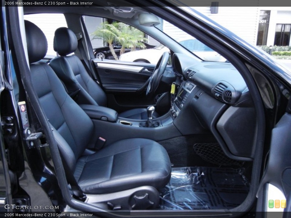 Black Interior Photo for the 2006 Mercedes-Benz C 230 Sport #68075764