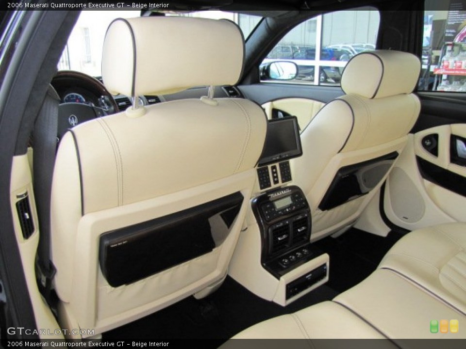 Beige Interior Photo for the 2006 Maserati Quattroporte Executive GT #68085767
