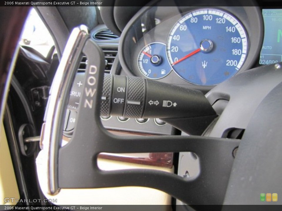 Beige Interior Controls for the 2006 Maserati Quattroporte Executive GT #68085833