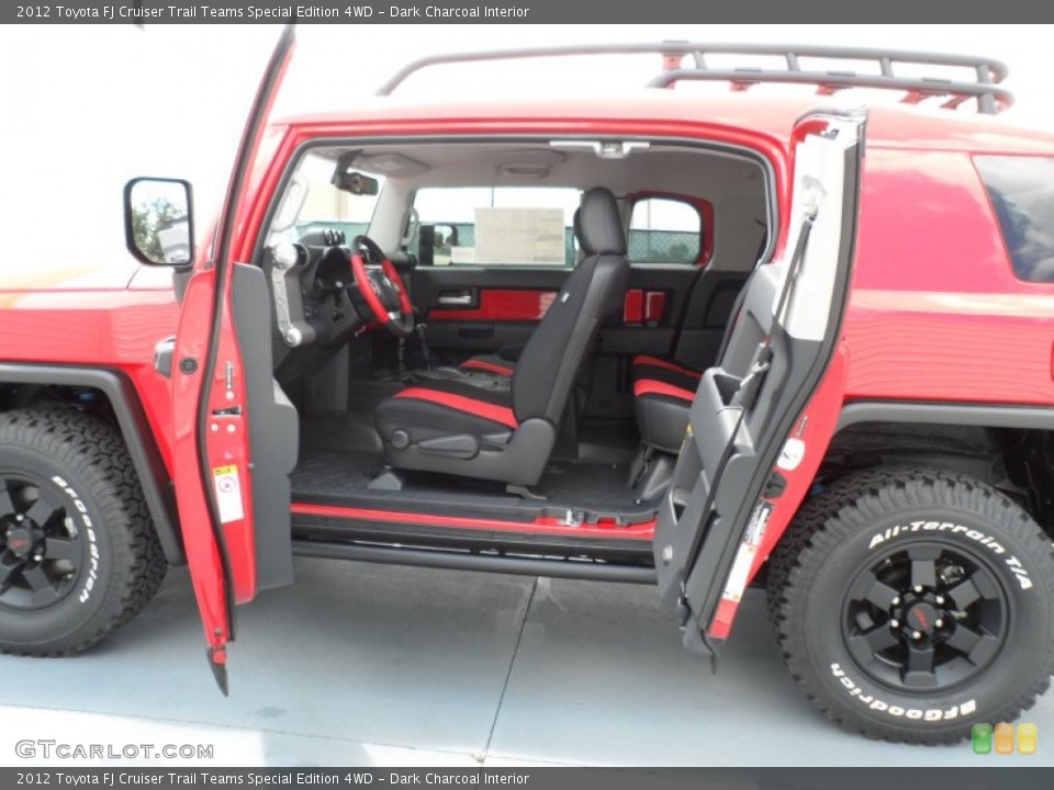 Dark Charcoal Interior Photo for the 2012 Toyota FJ Cruiser Trail Teams Special Edition 4WD #68126279