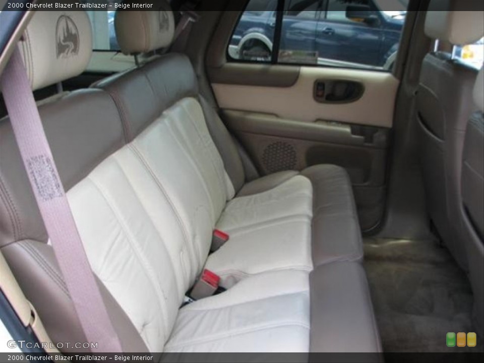 Beige Interior Rear Seat for the 2000 Chevrolet Blazer Trailblazer #68127929