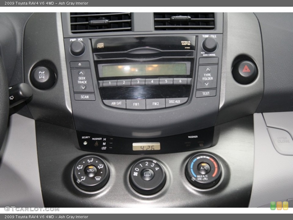 Ash Gray Interior Controls for the 2009 Toyota RAV4 V6 4WD #68138312