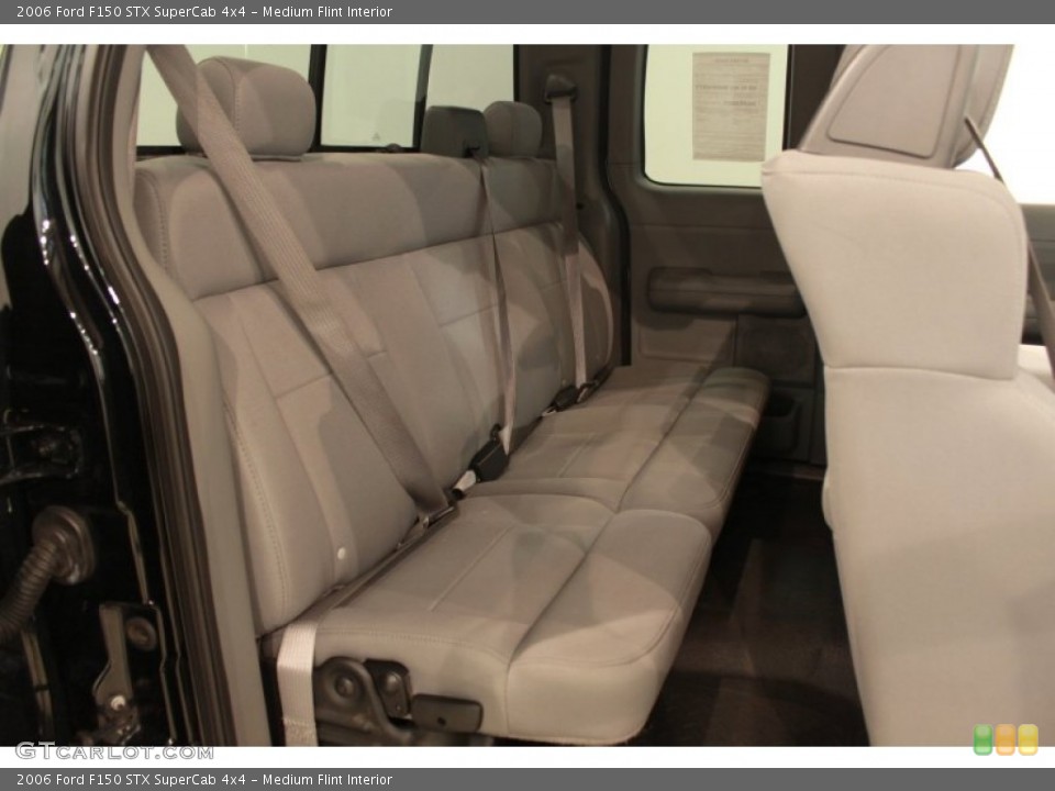 Medium Flint Interior Rear Seat for the 2006 Ford F150 STX SuperCab 4x4 #68146829
