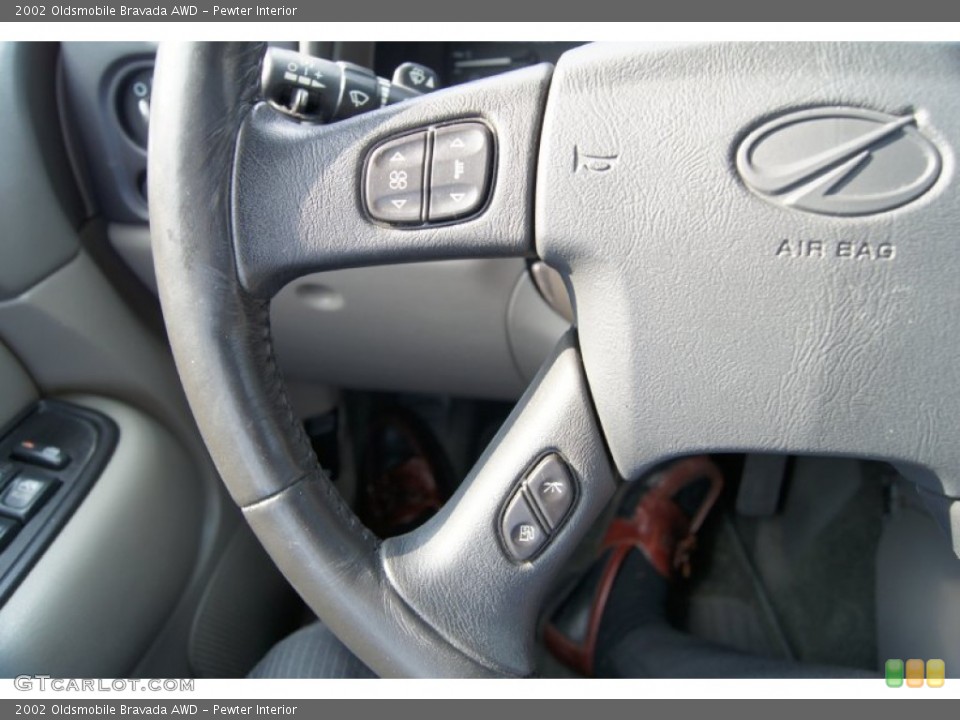 Pewter Interior Controls for the 2002 Oldsmobile Bravada AWD #68154511