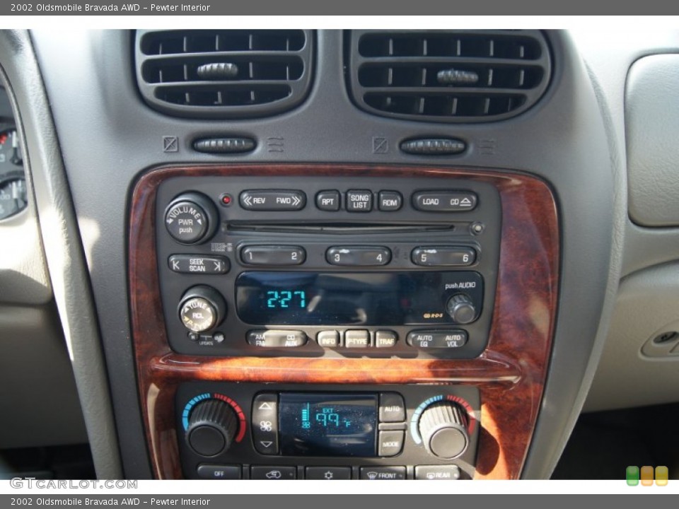 Pewter Interior Audio System for the 2002 Oldsmobile Bravada AWD #68154534