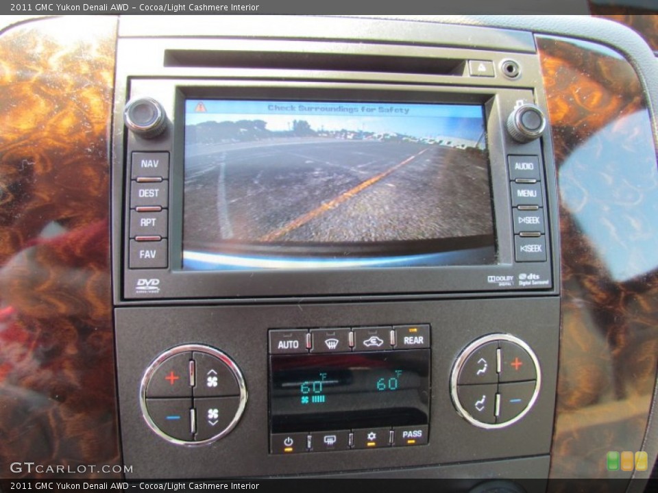 Cocoa/Light Cashmere Interior Controls for the 2011 GMC Yukon Denali AWD #68156803
