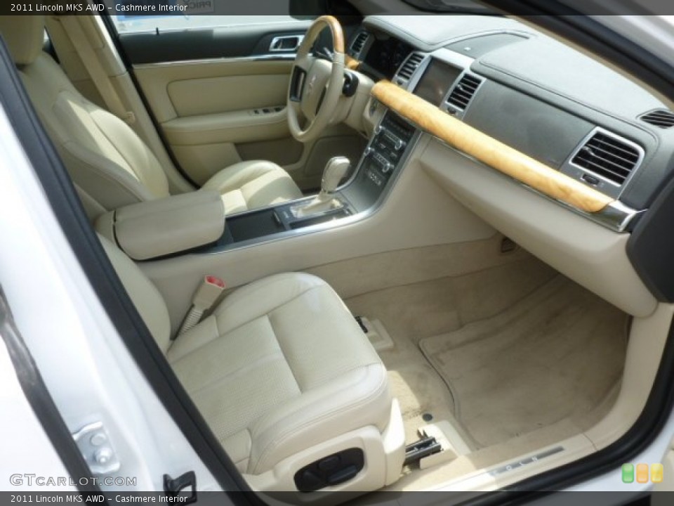 Cashmere Interior Photo for the 2011 Lincoln MKS AWD #68163720