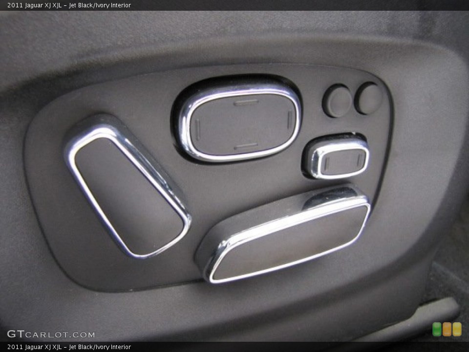 Jet Black/Ivory Interior Controls for the 2011 Jaguar XJ XJL #68163897