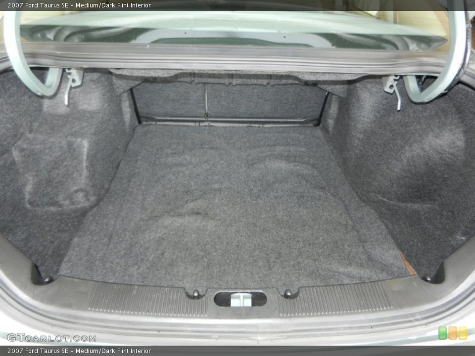 Medium/Dark Flint Interior Trunk for the 2007 Ford Taurus SE #68171109