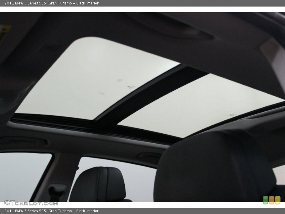 Black Interior Sunroof for the 2011 BMW 5 Series 535i Gran Turismo #68171232
