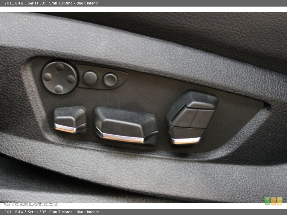 Black Interior Controls for the 2011 BMW 5 Series 535i Gran Turismo #68171346