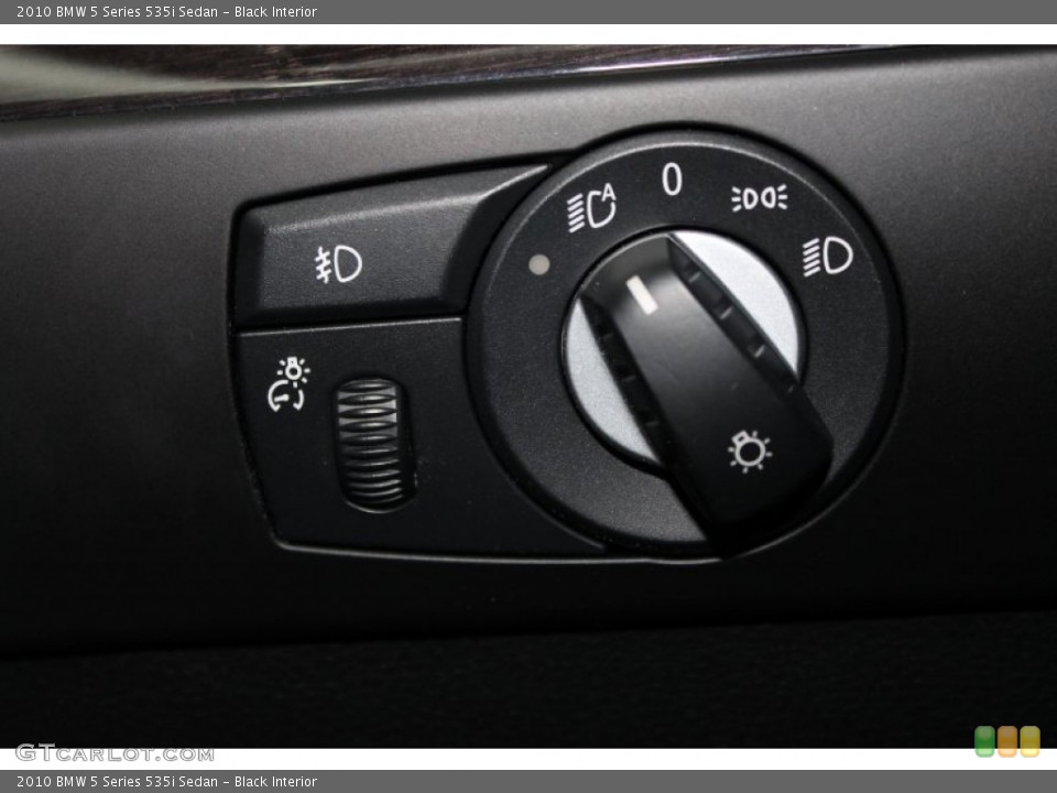Black Interior Controls for the 2010 BMW 5 Series 535i Sedan #68171631