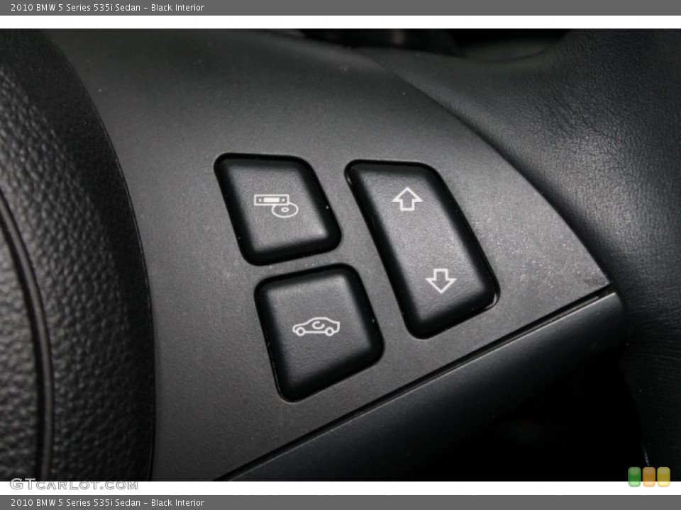 Black Interior Controls for the 2010 BMW 5 Series 535i Sedan #68171648