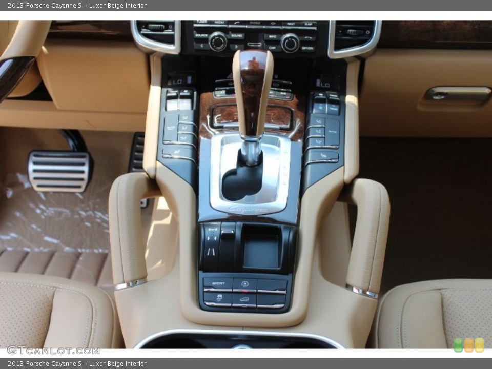 Luxor Beige Interior Transmission for the 2013 Porsche Cayenne S #68176783