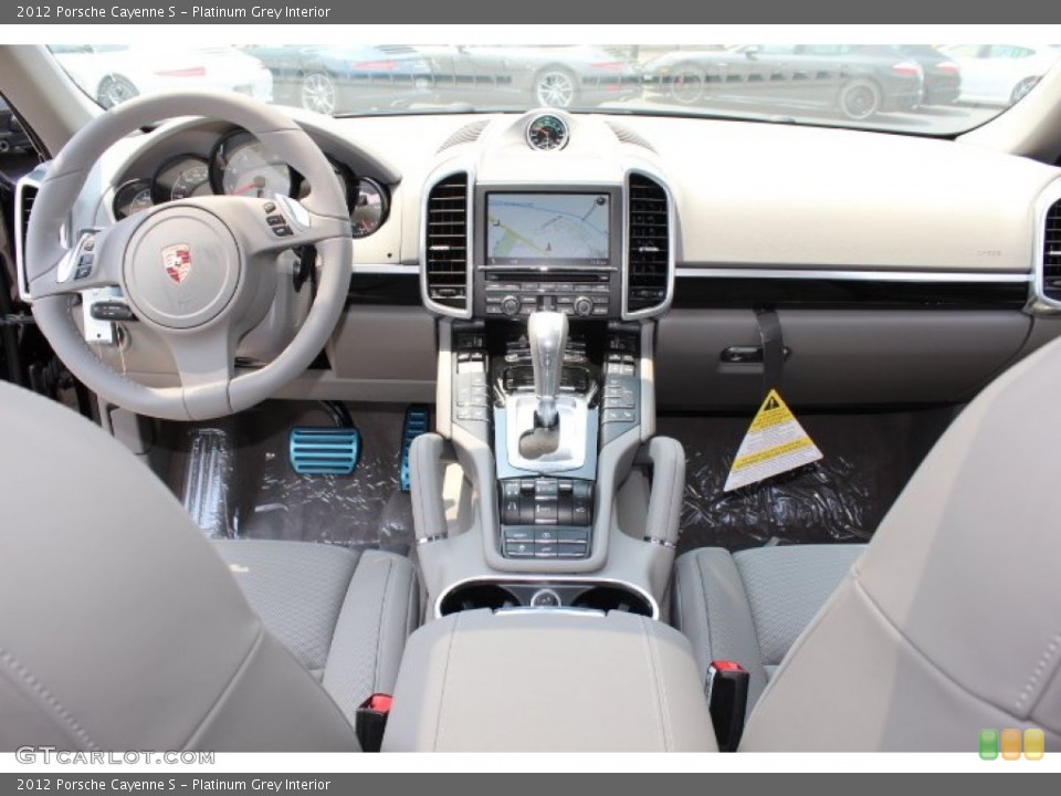 Platinum Grey Interior Dashboard for the 2012 Porsche Cayenne S #68178063