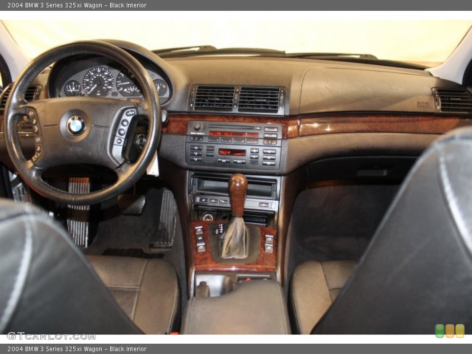 Black Interior Dashboard for the 2004 BMW 3 Series 325xi Wagon #68192151