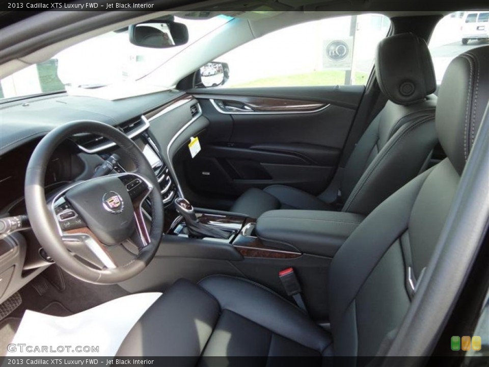 Jet Black Interior Photo for the 2013 Cadillac XTS Luxury FWD #68193345