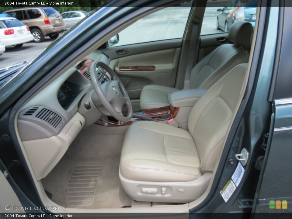 Stone Interior Photo for the 2004 Toyota Camry LE #68212761