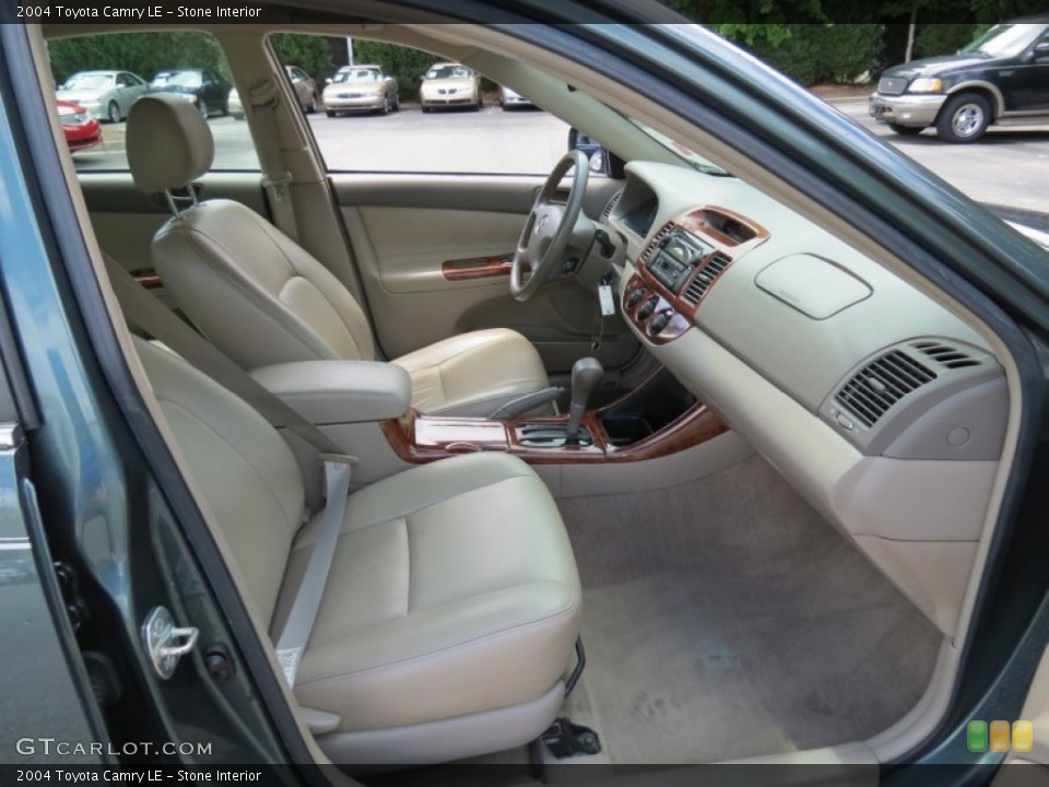 Stone Interior Photo for the 2004 Toyota Camry LE #68212788