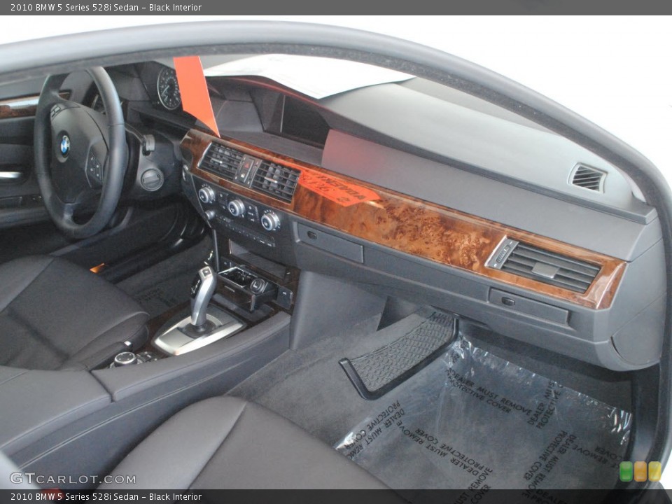 Black Interior Dashboard for the 2010 BMW 5 Series 528i Sedan #68219169