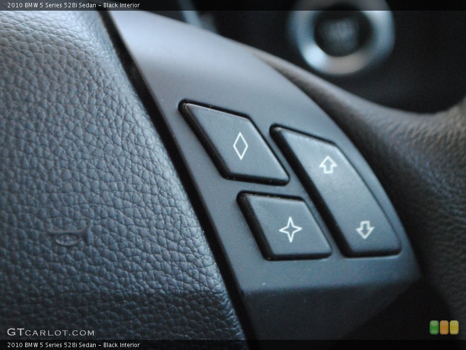 Black Interior Controls for the 2010 BMW 5 Series 528i Sedan #68219226