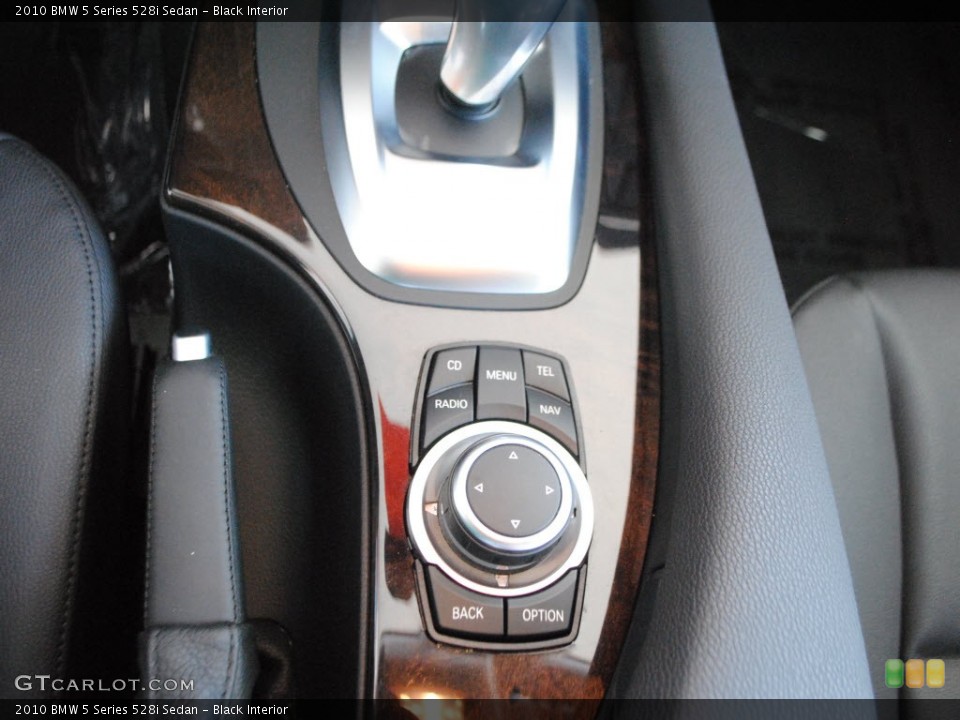 Black Interior Controls for the 2010 BMW 5 Series 528i Sedan #68219232
