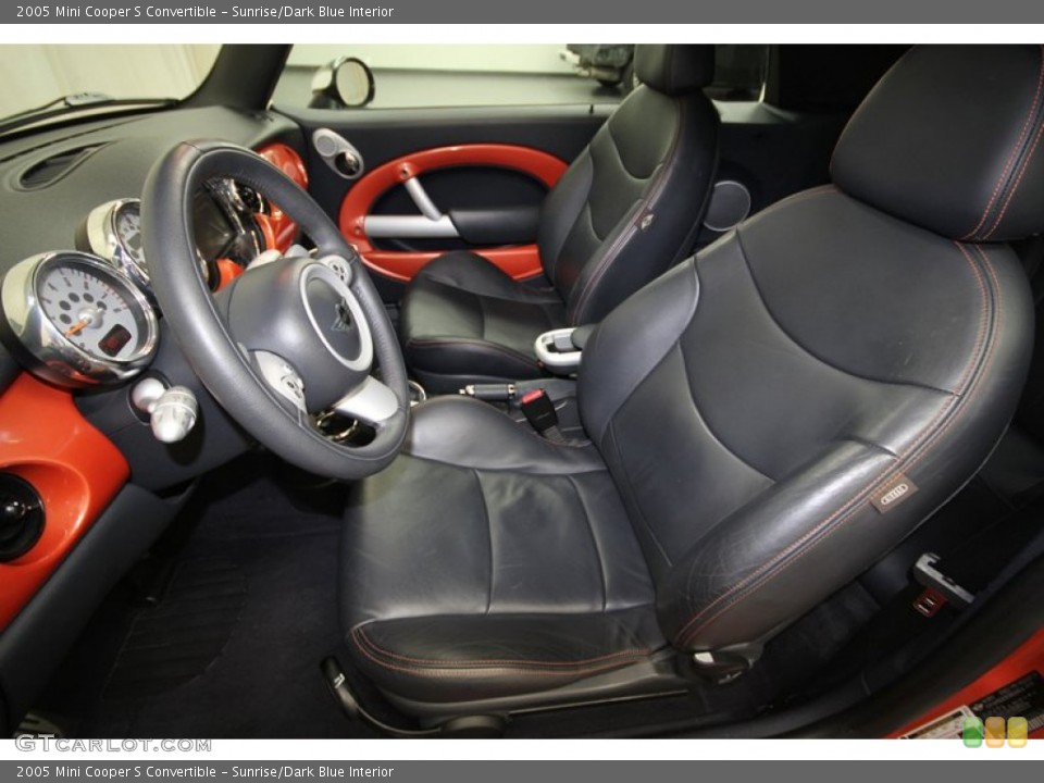 Sunrise/Dark Blue Interior Photo for the 2005 Mini Cooper S Convertible #68225443