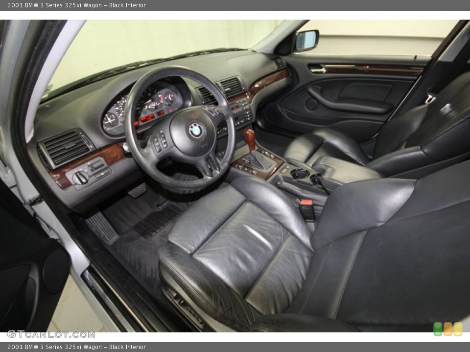 Black Interior Photo for the 2001 BMW 3 Series 325xi Wagon #68226220