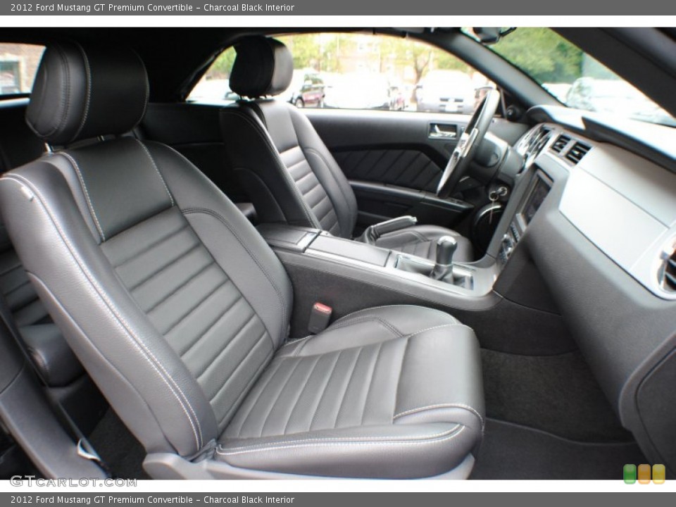 Charcoal Black Interior Photo for the 2012 Ford Mustang GT Premium Convertible #68233173