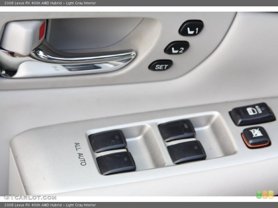 Light Gray Interior Controls for the 2008 Lexus RX 400h AWD Hybrid #68237668