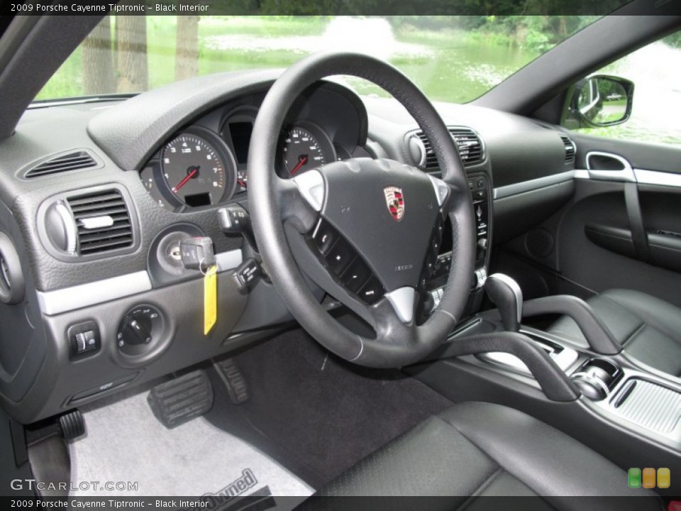 Black Interior Photo for the 2009 Porsche Cayenne Tiptronic #68244868