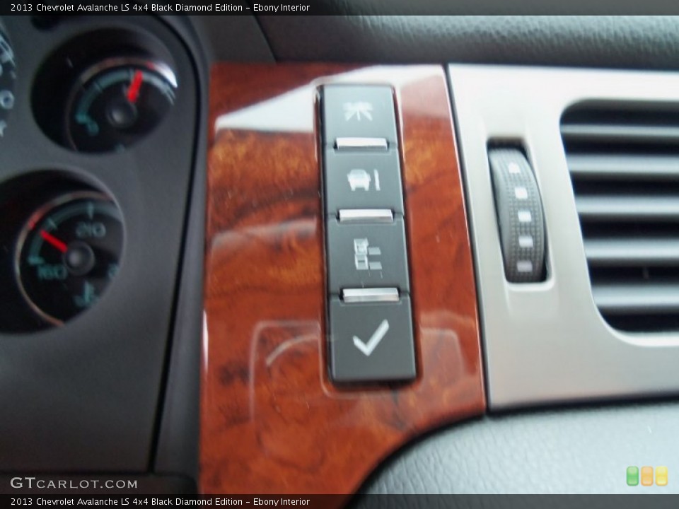 Ebony Interior Controls for the 2013 Chevrolet Avalanche LS 4x4 Black Diamond Edition #68245270