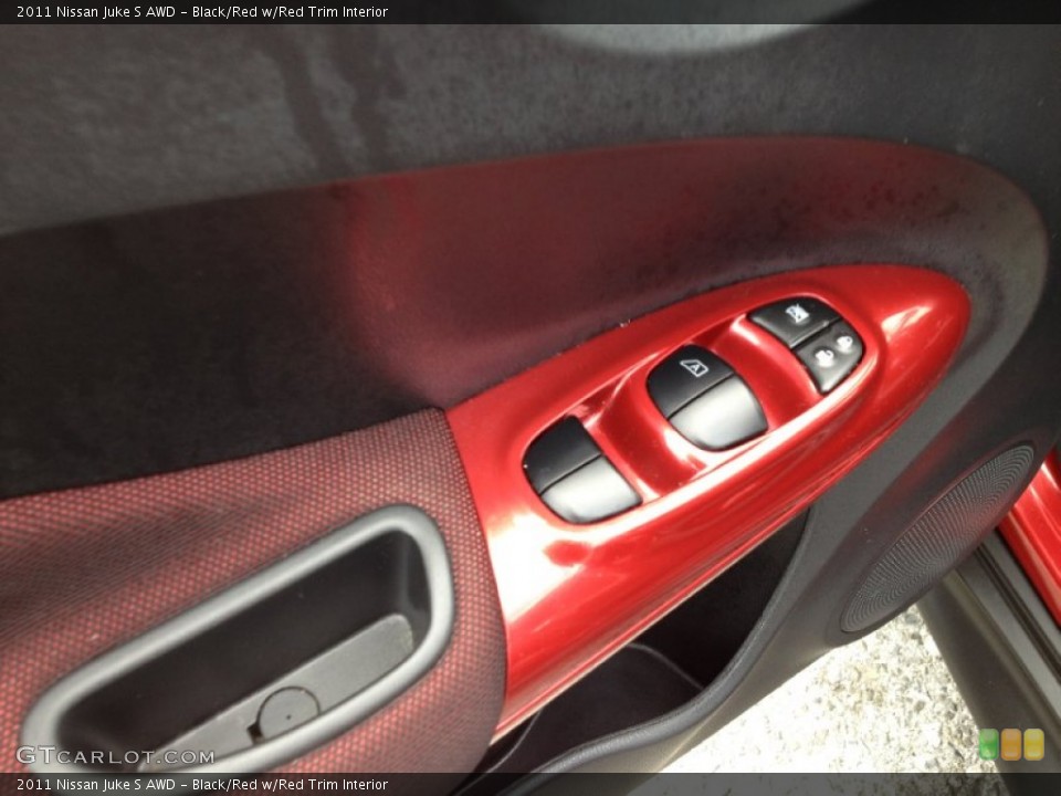 Black/Red w/Red Trim Interior Controls for the 2011 Nissan Juke S AWD #68266646
