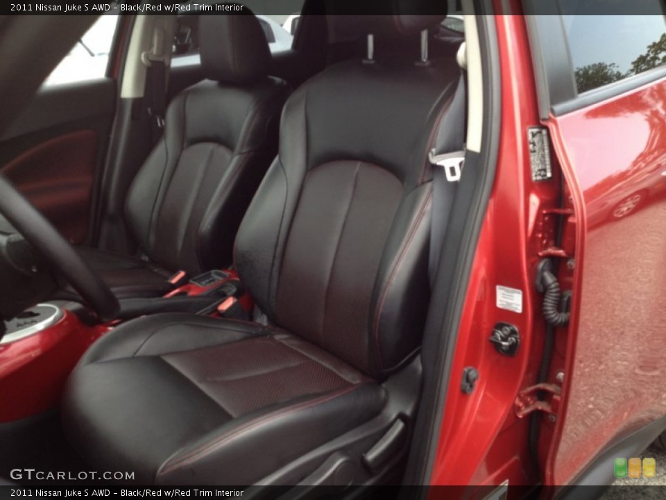 Black/Red w/Red Trim Interior Front Seat for the 2011 Nissan Juke S AWD #68266653
