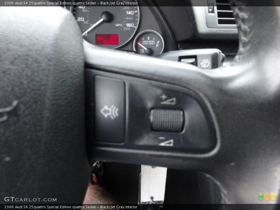 Black/Jet Gray Interior Controls for the 2006 Audi S4 25quattro Special Edition quattro Sedan #68267840