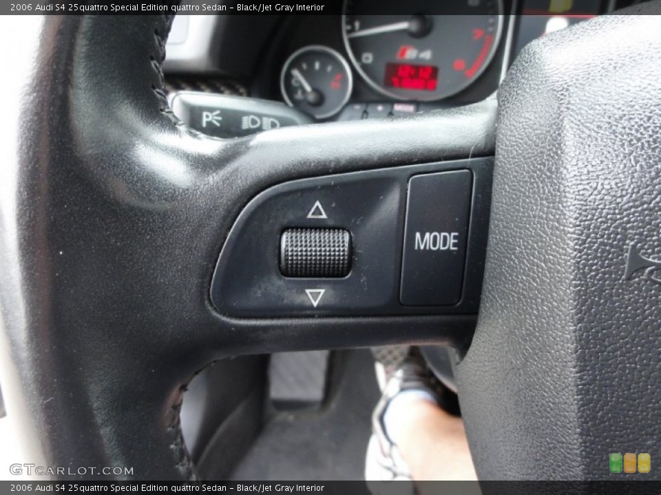 Black/Jet Gray Interior Controls for the 2006 Audi S4 25quattro Special Edition quattro Sedan #68267849