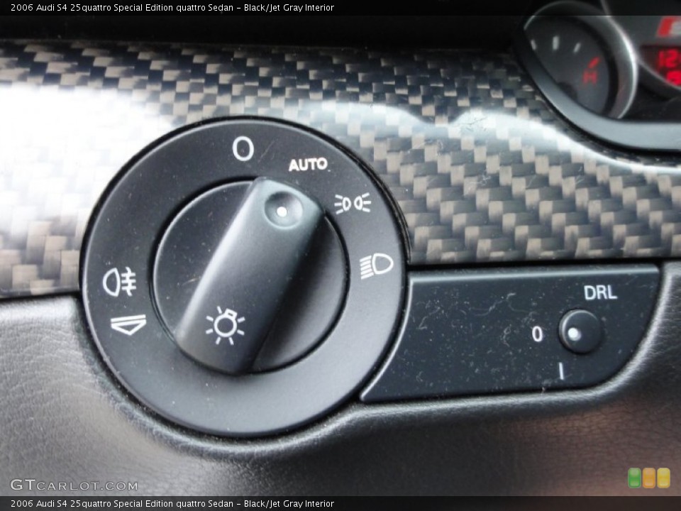 Black/Jet Gray Interior Controls for the 2006 Audi S4 25quattro Special Edition quattro Sedan #68267855