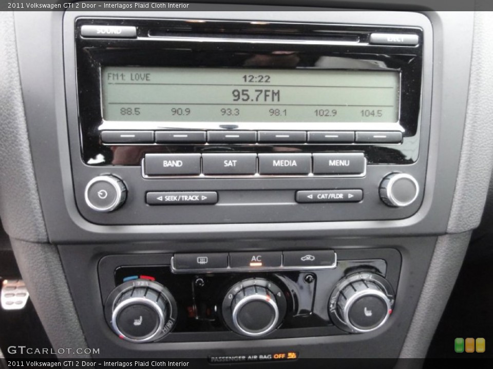 Interlagos Plaid Cloth Interior Audio System for the 2011 Volkswagen GTI 2 Door #68268665