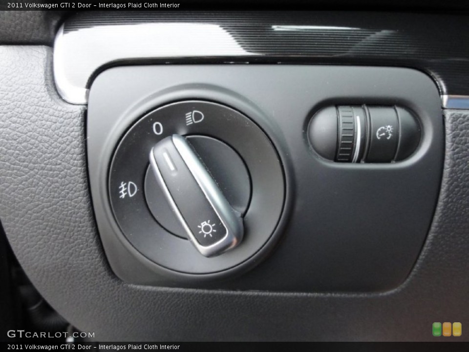 Interlagos Plaid Cloth Interior Controls for the 2011 Volkswagen GTI 2 Door #68268710