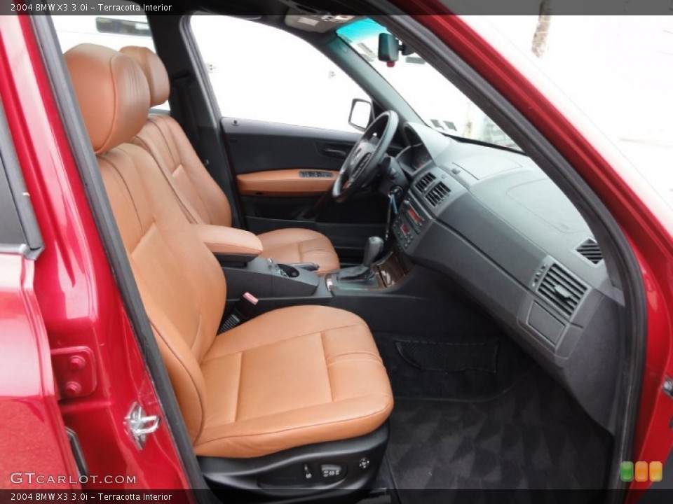 Terracotta Interior Photo for the 2004 BMW X3 3.0i #68269730