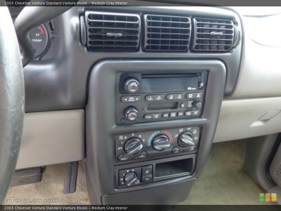 Medium Gray Interior Controls for the 2003 Chevrolet Venture  #68272313