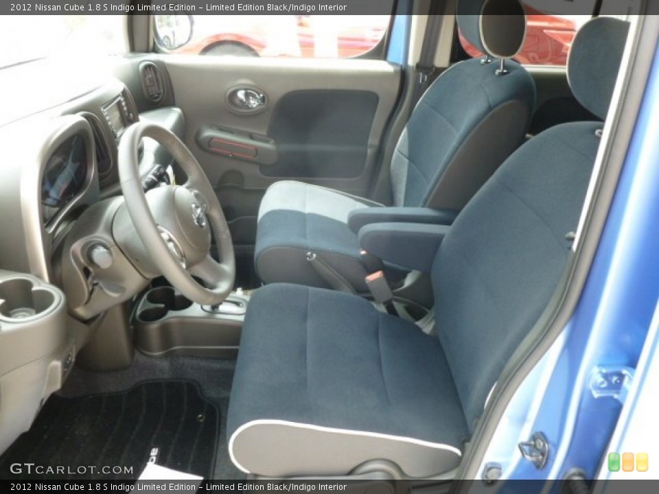 Limited Edition Black/Indigo Interior Photo for the 2012 Nissan Cube 1.8 S Indigo Limited Edition #68286116