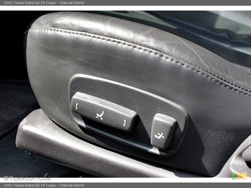 Charcoal Interior Controls for the 2002 Toyota Solara SLE V6 Coupe #68286272