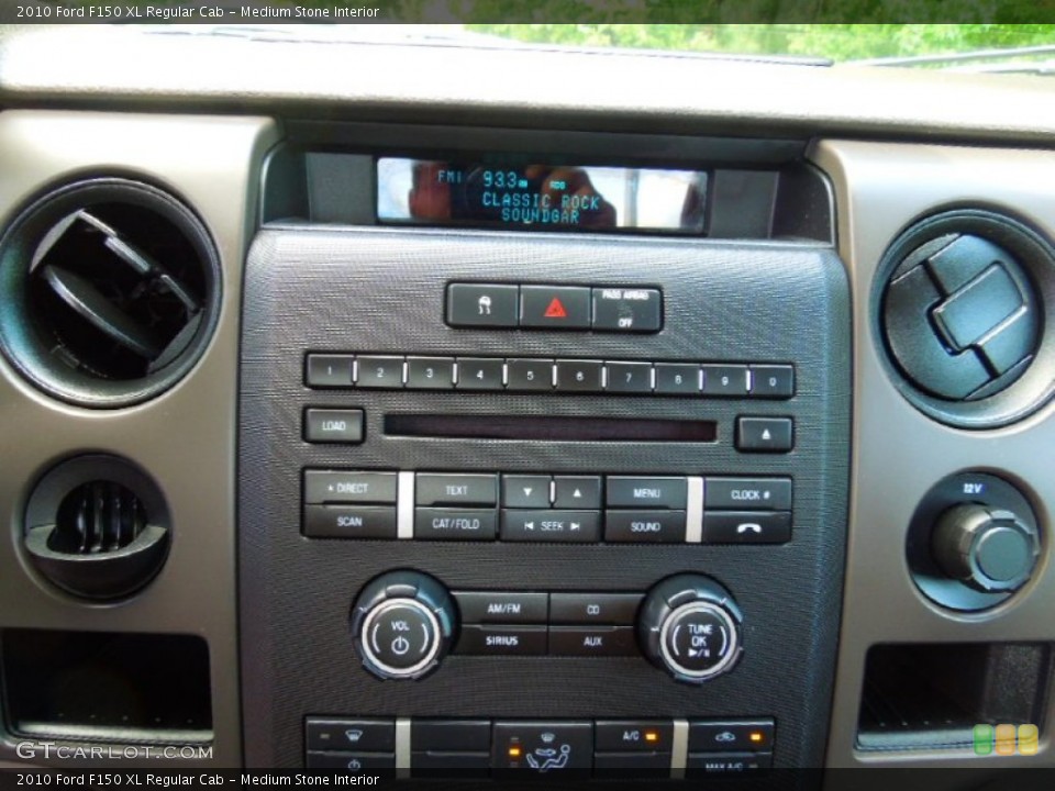 Medium Stone Interior Controls for the 2010 Ford F150 XL Regular Cab #68293232