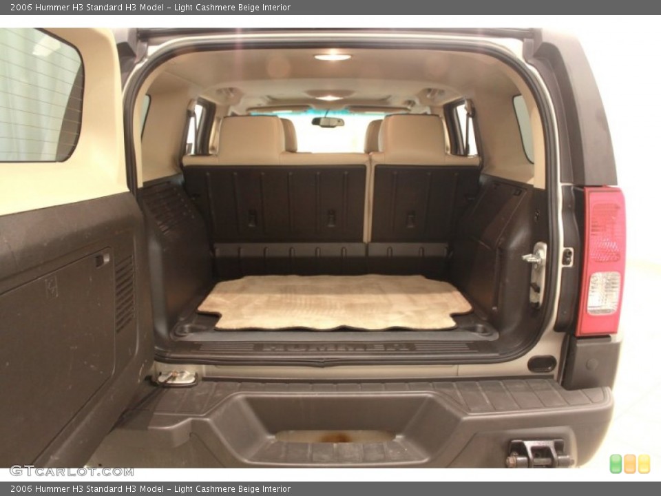 Light Cashmere Beige Interior Trunk for the 2006 Hummer H3  #68295809