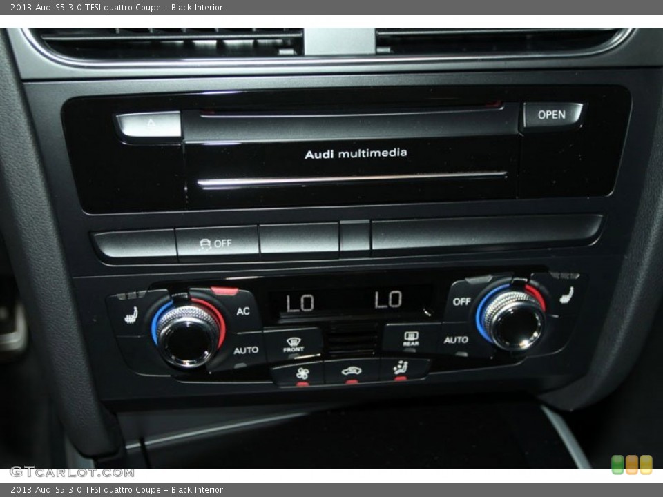 Black Interior Controls for the 2013 Audi S5 3.0 TFSI quattro Coupe #68301932
