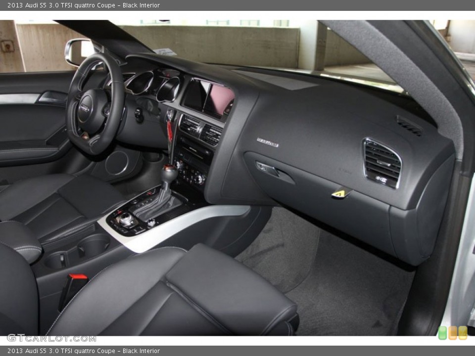 Black Interior Dashboard for the 2013 Audi S5 3.0 TFSI quattro Coupe #68301980