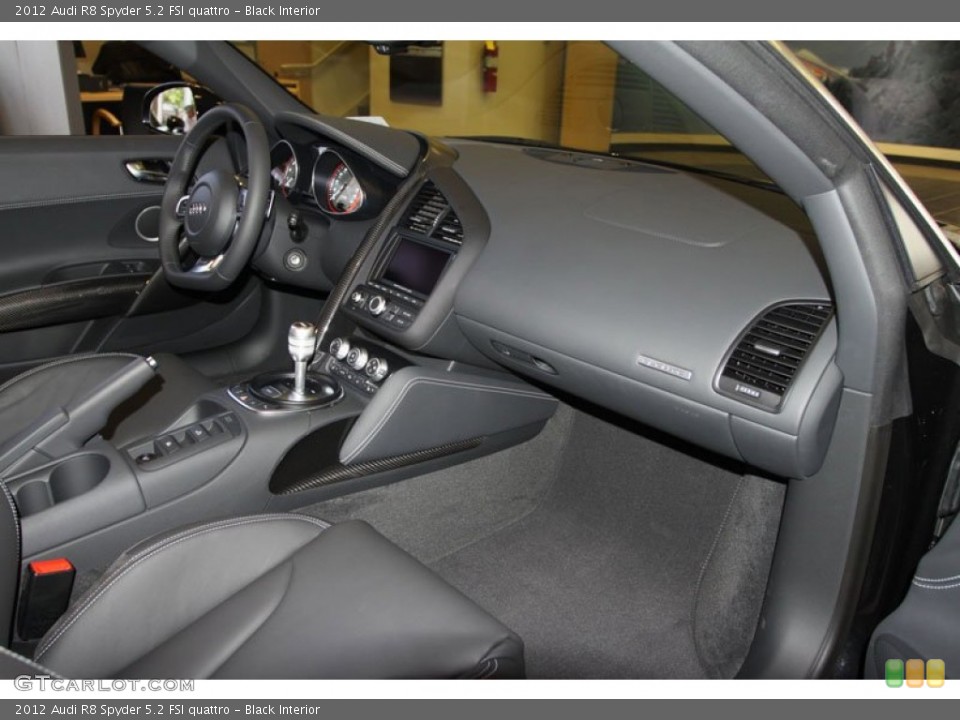 Black Interior Photo for the 2012 Audi R8 Spyder 5.2 FSI quattro #68302485